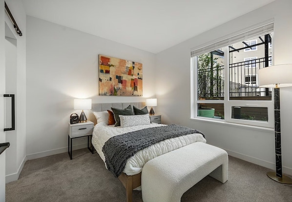 Apartamento de lujo, 1 habitación, cocina | Sábanas de algodón egipcio y ropa de cama de alta calidad