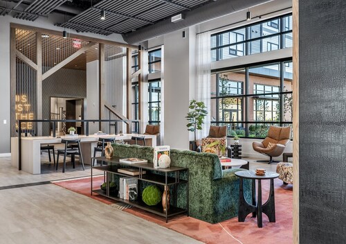 Hyatus Designer Residences Everett