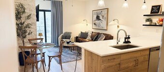 Skier's dream! NEW 2-bed condo for ski days at Keystone, Breckenridge or Copper!