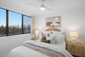 Căn hộ, 2 phòng ngủ, ban công, quang cảnh biển | Truy cập Internet không dây miễn phí 