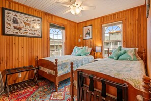 House, Multiple Beds, Kitchen, Ocean View (Danemead Cottage) | 5 bedrooms, individually decorated, individually furnished, bed sheets - Danemead Cottage - For 10ppl (Old Orchard Beach)