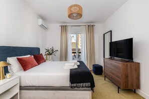 1 chambre, fer et planche à repasser, Wi-Fi gratuit