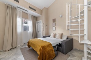 1 habitación, tabla de planchar con plancha y wifi gratis 