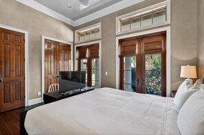 4 Schlafzimmer, Bügeleisen/Bügelbrett, kostenloses WLAN, Bettwäsche