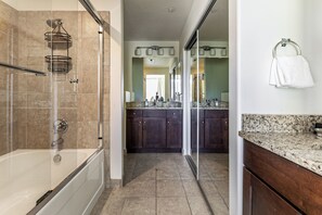 Hair dryer, towels - Walk to Restaurants Shops Gym Patio Townhome Views Enjoy Park City this Summer! (Park City)