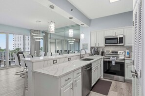 Fridge, microwave, oven, stovetop - Exclusive beachfront: 2BR condo, pool, hot tub (Miramar Beach)