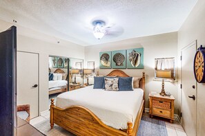 2 bedrooms, iron/ironing board, WiFi - Beachfront Luxury w/ Jetted Tub & Balcony (Miramar Beach)