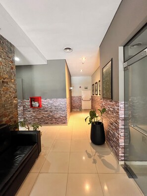 منطقة الجلوس في الردهة