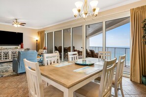 Dining - Exclusive 2BR Beachfront W/Gulf Views (Miramar Beach)