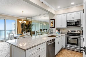 Fridge, microwave, oven, stovetop - Exclusive 2BR Beachfront W/Gulf Views (Miramar Beach)