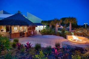 Outdoor dining - 2BR Gulf-front condo with ocean views (Miramar Beach)