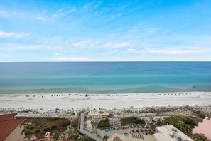 On the beach - 2BR Gulf-front condo w/ private balcony (Miramar Beach)