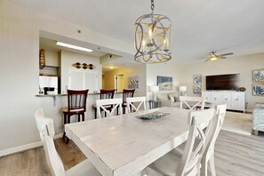 Dining - Beachfront Resort with Gulf Views & Pool (Miramar Beach)