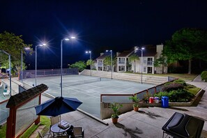 Sportplatz