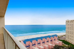 On the beach - Exclusive Gulf-Front Condo with Balcony (Miramar Beach)