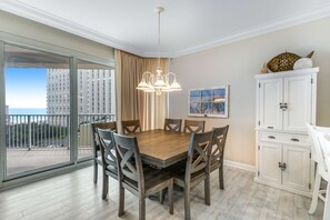 Dining - 2BR Gulf view condo with private balcony (Miramar Beach)