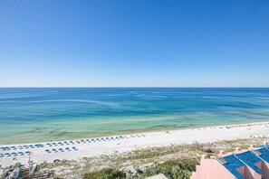 On the beach - Exclusive Gulf Views, Private Balcony (Miramar Beach)