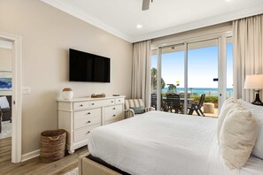2 bedrooms, iron/ironing board, WiFi - Exclusive beachfront condo, sleeps 6 (Miramar Beach)