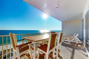 Outdoor dining - 2BR Gulf-front condo, stunning views (Miramar Beach)