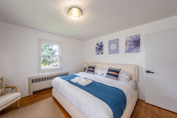 House | 3 bedrooms - Family Hot Tub 10 Guests Foosball Smart TV (Linden)