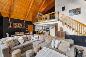 Smart TV, fireplace - Modern Mountain Chalet with Wall-of-Windows & Forest Views. (Flagstaff)