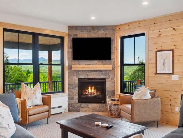 TV, peis, videospill og bøker