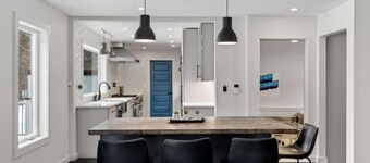 Epic House for Groups: 10 Mins to Sunday River