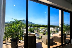 Interior - Elegant and Cozy 2BD Condo, Spectacular View, Walk to Beach Club (Puerto Plata)