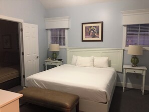 3 chambres, fer et planche à repasser, Wi-Fi, draps fournis