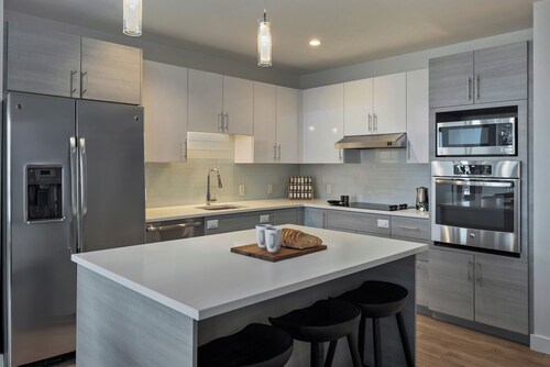 Hyatus Luxury Residences Somerville