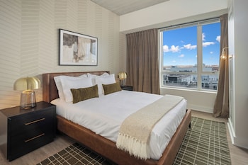 Hyatus Luxury Residences Somerville