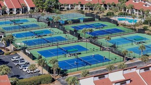 Sports court - Newly Listed~Seaview Nest 3207~Views of the Beach~Spacious 3 Bdrm! (Panama City Beach)
