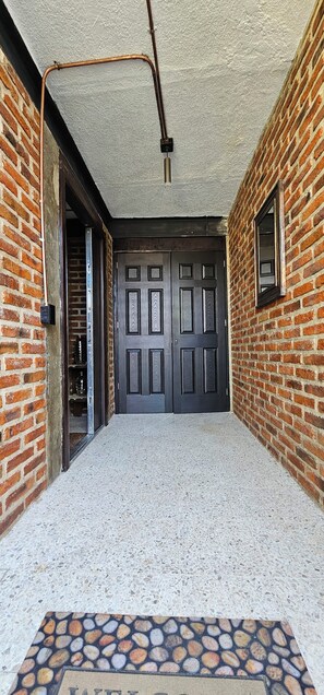 Exterior detail - In the heart of PueblitoFast Wifi•Private Apt-Street Entry-Garden-CableTV (San Pedro Tlaquepaque)