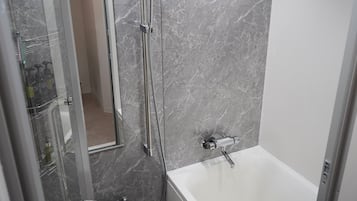 Free toiletries, hair dryer, electronic bidet, towels