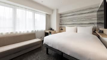Deluxe Queen - Non-Smoking | Free WiFi, bed sheets