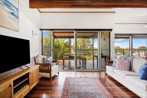 Living area - Peaceful and Tranquil ~ Koala Beach (Pottsville)