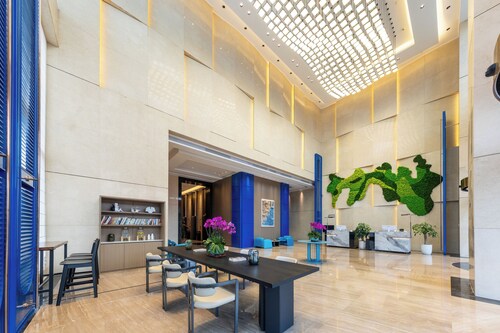 Guangzhou Days Hotel 