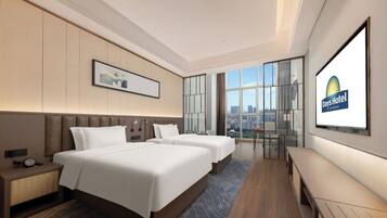 Luxury Double Room, City View | Desk, laptop workspace, free WiFi