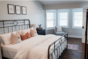 Bügeleisen/Bügelbrett, WLAN, Bettwäsche