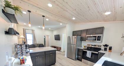 Modern Norwalk Retreat | 2 King Suites + Sunroom