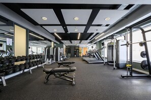 Fitness facility - Crown Quarter Apartments - City View (Southampton)