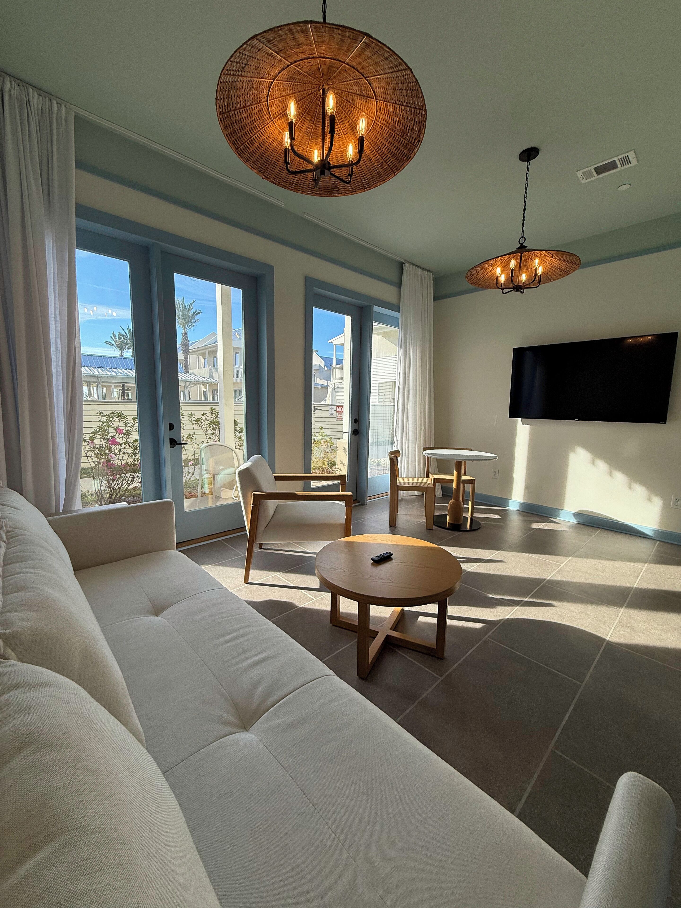 جناح - بمنظر للمسبح | منطقة المعيشة