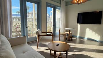 جناح - بمنظر للمسبح | منطقة المعيشة