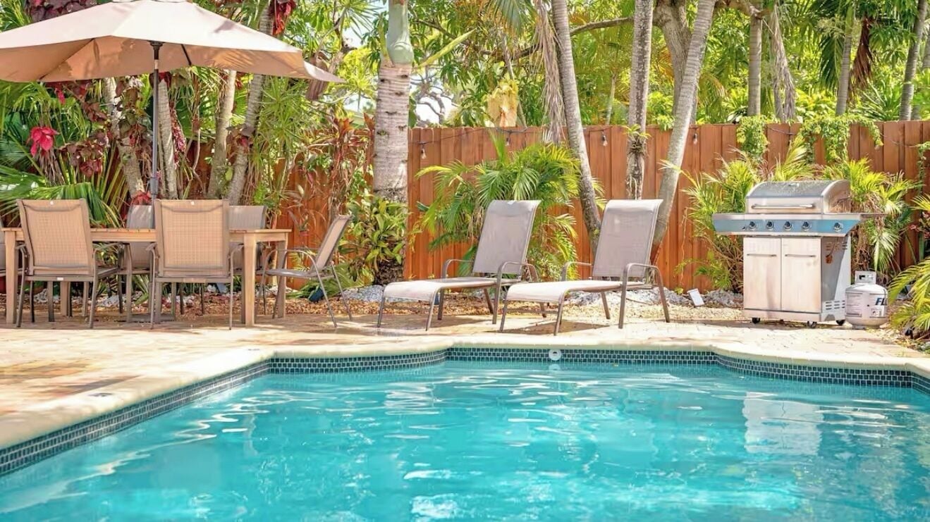 Piscine extérieure, piscine chauffée