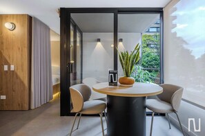 Dining - NOK Amazing 3BR in Bogota with Terrace in street 84 (Bogotá)