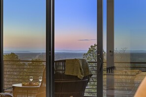 Interior - Eagle`s Vista · Heated Pool, Stunning Views, Hot Tub & Game Room - Sleeps 30! (Broken Bow)