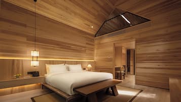 Chalet familiar, vistas a la colina | Caja fuerte, cortinas opacas, wifi gratis y ropa de cama