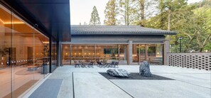 Front of property - LOSTLODGE Dongming Mountain (Hangzhou)