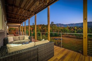 Terrace/patio - Peaceful Horizons with Views, 2 Hot Tubs, Seclusion, Games! (Gatlinburg)