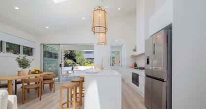 Nirvana Dream Home with Firepit & Walk to Beach